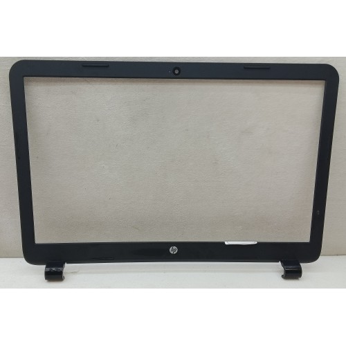 HP 15-r215nt  Bezel