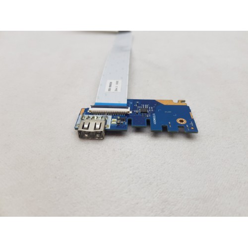 HP 15-DA1065NT USB Soket